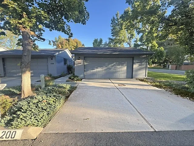 2 bed, 2.0 bath, $2,300 — Photo 2