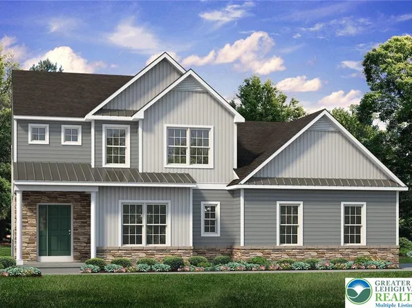 1517 Corkscrew Dr #9, Bushkill Township, PA 18091