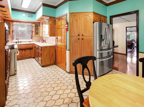 1532 Kimball Street image 5 of 12