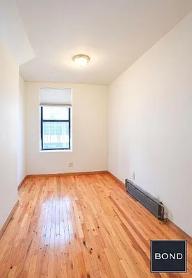 Rented by Bond New York | media 19