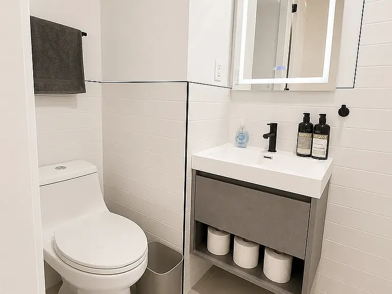 405 Himrod St #2R — Photo 7