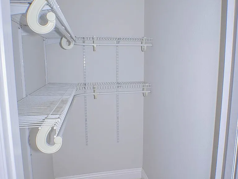 7509 Draper Ave #305 — Photo 19