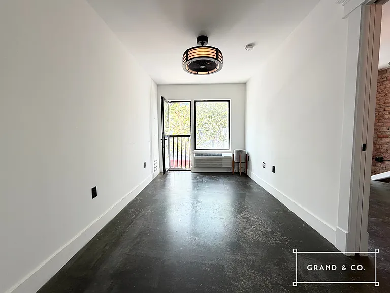 149 Wythe Ave #303 — Photo 14