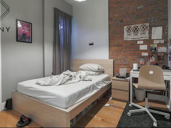 240 Madison Street #1L, photo 4