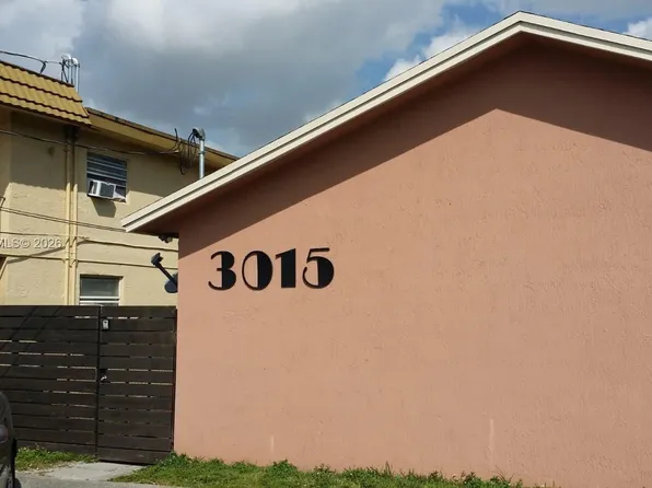 3015 NW 132nd Ter #2, Opa Locka, FL 33054