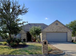 419 Madison Pl, Ponder, TX 76259