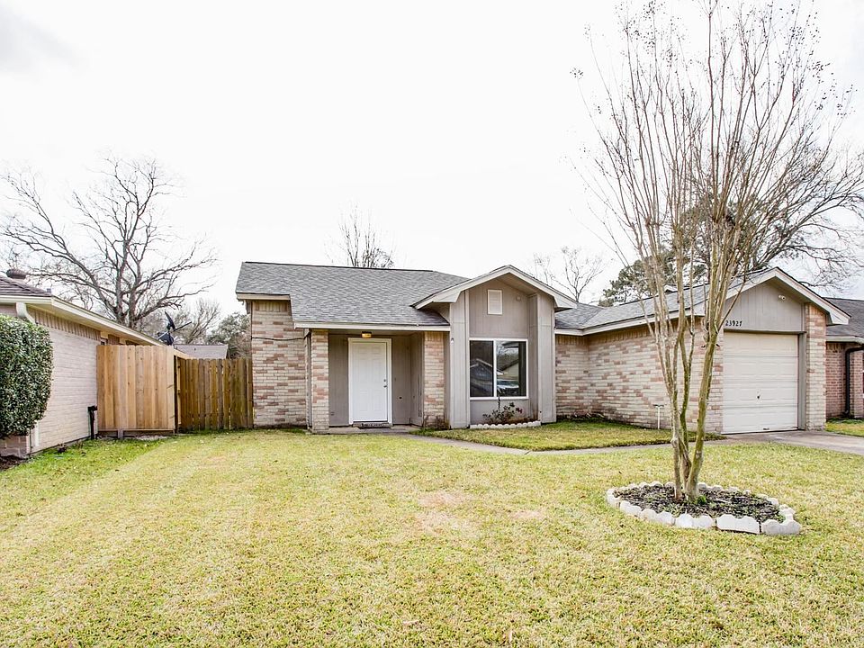 1st image of 23927 Tayloe House Ln
