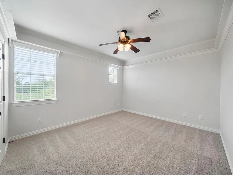 5430 Tyler Park Ln — Photo 25