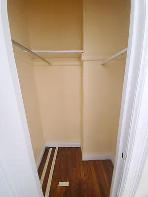 Rented by Avanguard Realty Corp | media 9