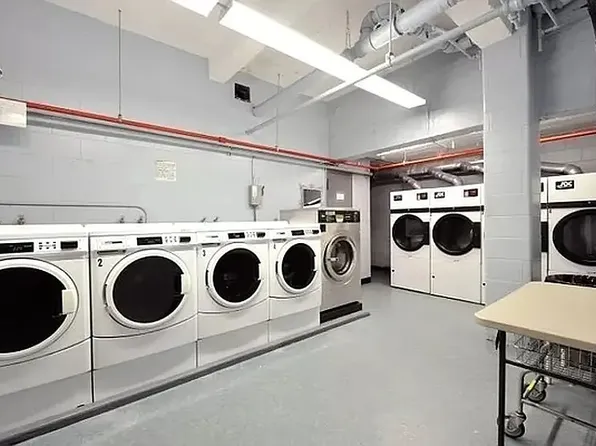 225 East 46th Street image 7 of 8