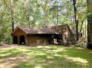 382 Forest Glen Rd, Columbus, MS 39705