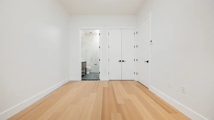 Rented by Nooklyn NYC LLC | media 10