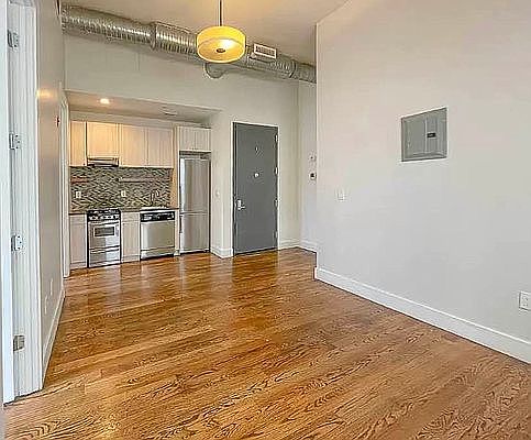 1st image of 360 Palmetto St #2C