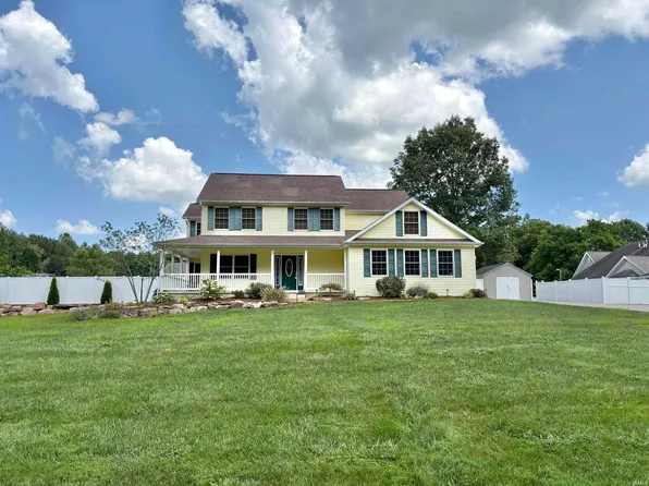 1984 N Prullage Rd, Vincennes, IN 47591