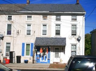 333 S Main St, Spring City, PA 19475