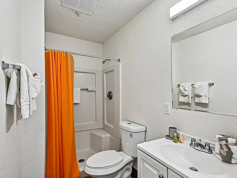 1656 Wells Rd — Photo 17