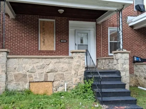 3030 Poplar Ter, Baltimore, MD 21216