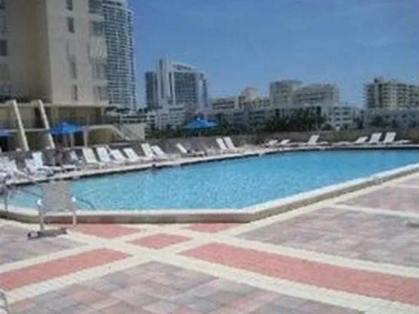 4101 Pine Tree Dr APT 601, Miami Beach, FL 33140