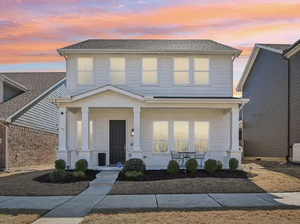 2513 Elm Pl, Northlake, TX 76247