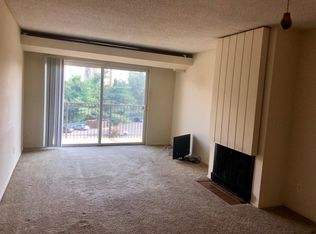 251 S Reynolds St APT M406, Alexandria, VA 22304