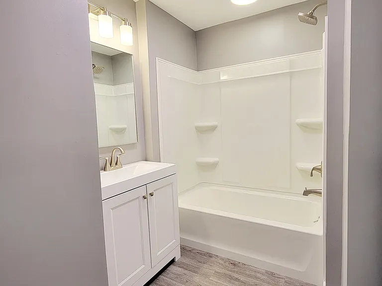 475 Prospect St #2 — Photo 9