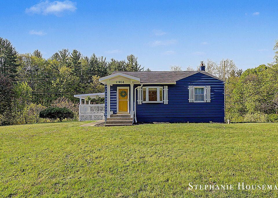 2914 River Hill Dr NW, Grand Rapids, MI 49534 | Zillow