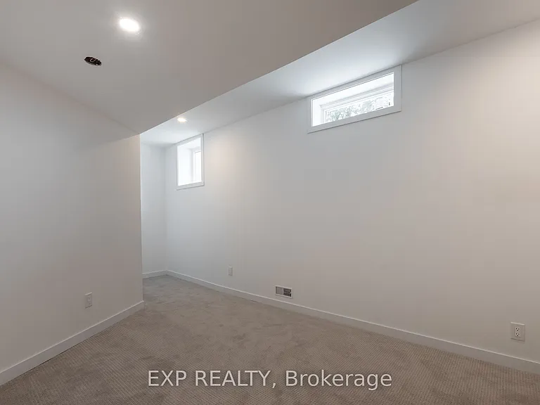 614 Chiddington Ave — Photo 14