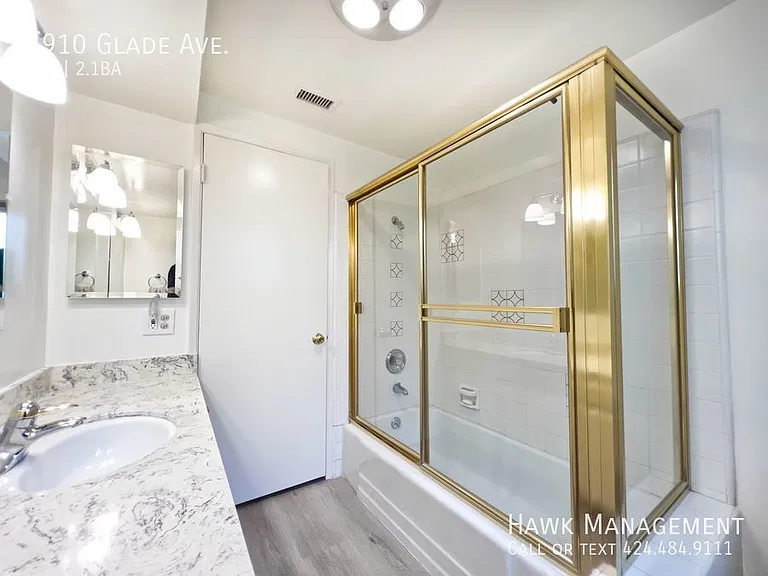 5910 Glade Ave — Photo 17
