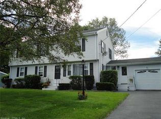 20 Stark Dr, East Granby, CT 06026