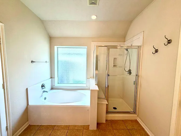 7018 Paradise Park Bnd — Photo 14