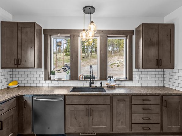 270 Westridge Dr, Somers, MT 59932