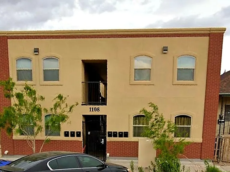 1108 Myrtle Ave — Photo 4