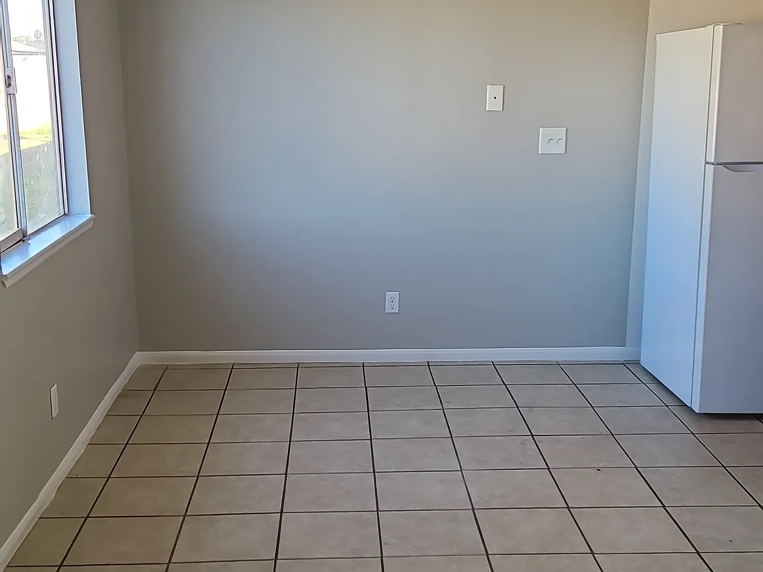2 bed, 765 sqft, $1,000 — Photo 3