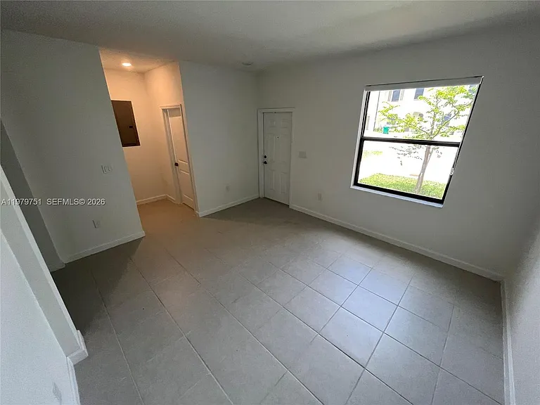 9960 SW 228th Ter — Photo 7