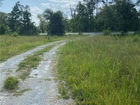 3166 Old Town Rd, Lake Charles, LA 70615