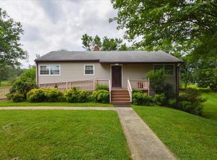 2628 Cannaday Rd NE, Roanoke, VA 24012