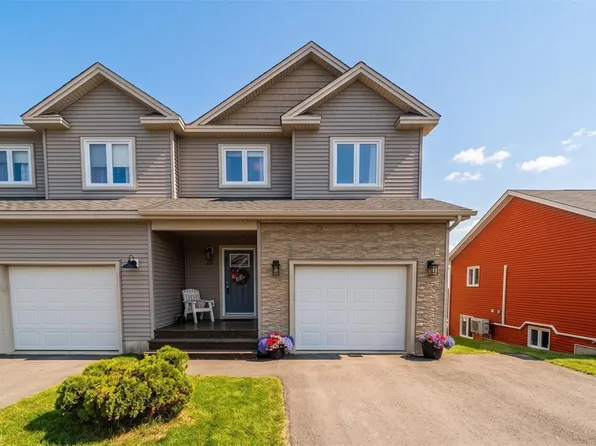 20 Alberton Drive, Paradise, NL A1L4E7