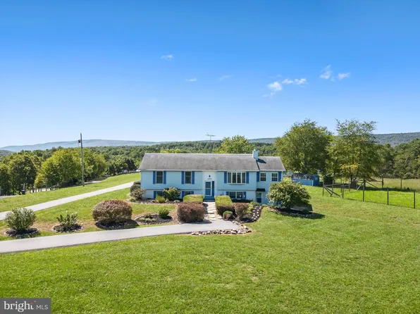 294 Raymond Dr, Hedgesville, WV 25427