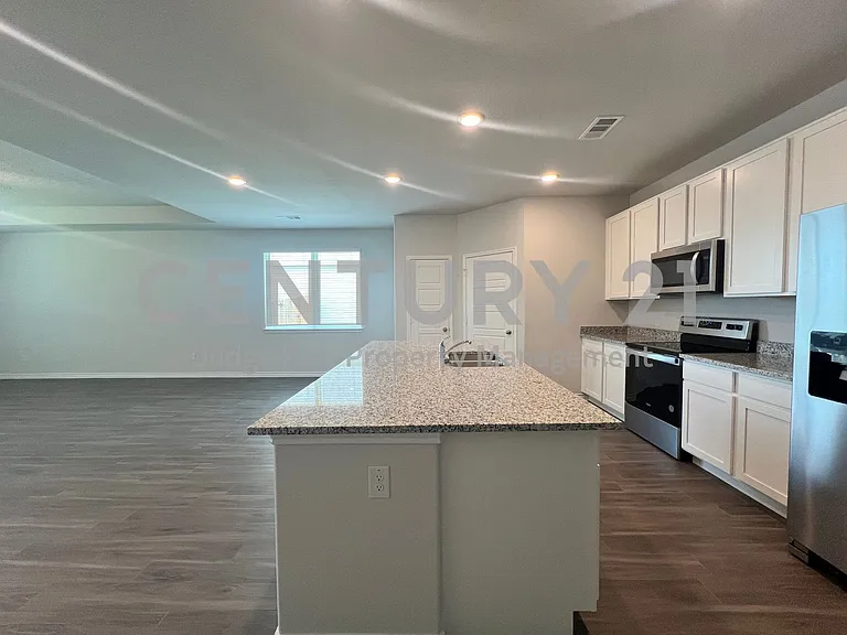 5021 Chital Dr — Photo 9