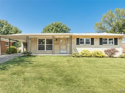 25 Hammes Dr, Florissant, MO, 63031