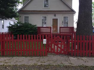 1220 N 2nd St, Springfield, IL 62702