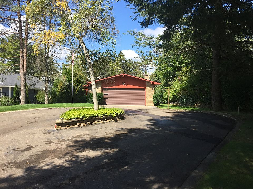 890 Indianwood Rd, Lake Orion, MI 48362 Zillow