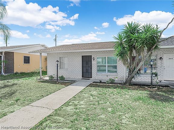 2nd image of 3021 Villa Rd