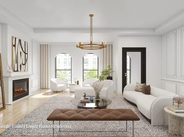 23 W 69th St, New York, NY 10023