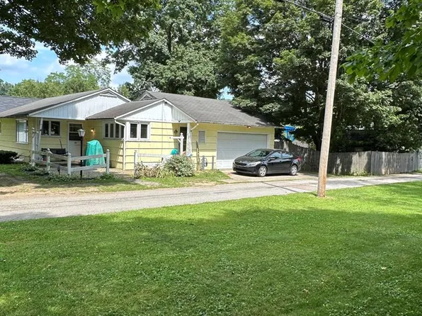 43 Bell St, Bellville, OH 44813