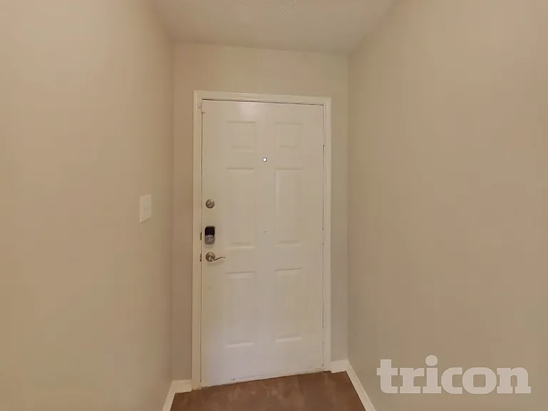 12212 Rolling Ridge Dr — Photo 4