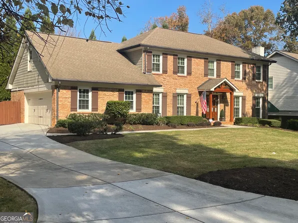 1136 Coronation Dr, Dunwoody, GA 30338