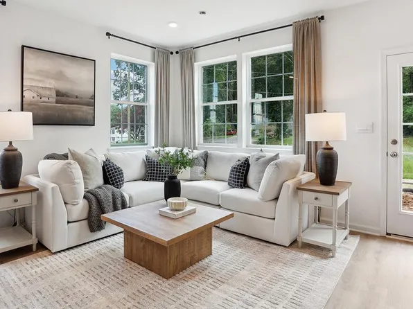 100 Tudor St, Coatesville, PA 19320