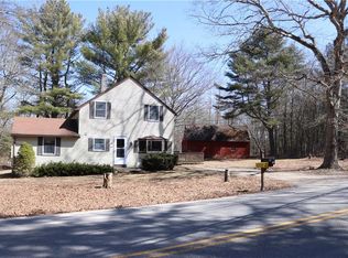 95 Oak St, Ashaway, RI 02804