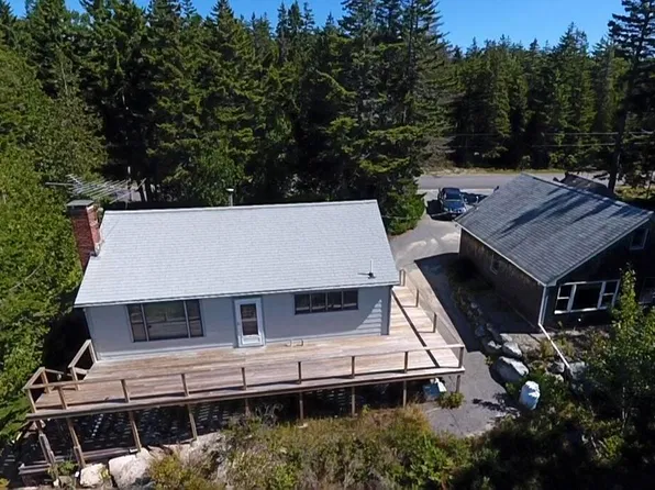 257 Summer Harbor Road, Winter Harbor, ME 04693